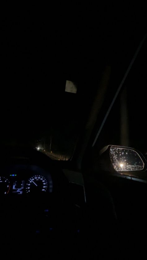 Car Night Snap, Ciaz Car, Night Snap, Night Rides Car, Car Drives, Car Night, Night Rides Snapchat, Snap Streak Ideas, Fake Stories