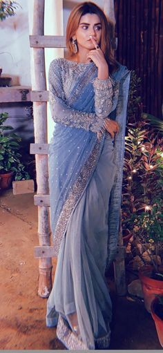 Bridal Dresses 2022, Heavy Work Saree, Designer Sarees Wedding, Sarees For Girls, Latest Bridal Dresses, Fancy Sarees Party Wear, Dresses 2022, Saree Designs Party Wear, Indian Dresses Traditional