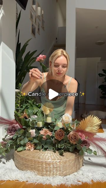 @katty_ferretti on Instagram: "Amazon storefront link is in the bio. When you open the link, look for the “candle centerpiece” folder.

To make this arrangement, I used:

	•	1 pack of eucalyptus,
	•	2 stems of gold palm leaves,
	•	2 stems of green palm leaves,
	•	1 stem of red pampas (I separated one stem into 5 small pieces),
	•	and 1/2 pack of each type of flowers." Red Pampas, Type Of Flowers, Gold Palm Leaves, Green Palm Leaves, Small Flower Arrangements, Candle Centerpiece, Spring Florals, Bouquet Arrangements, Outdoor Wedding Decorations