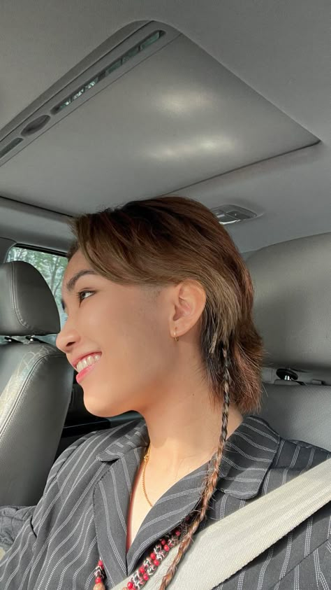 #shorthairstyles #elegantstyle #classystreetwear #padawanbraid #wolfcut Padawan Braid, Classy Streetwear, Short Brown Hair, Braids For Short Hair, Messy Hairstyles, Elegant Style, Brown Hair, Short Hair Styles, Braids