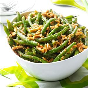 Almond Green Beans, Green Beans With Almonds, Green Beans Recipe, Autumn Side Dishes, Beans Recipe, Green Bean Recipes, Fun Recipes, Onion Soup Mix, Veggie Side Dishes