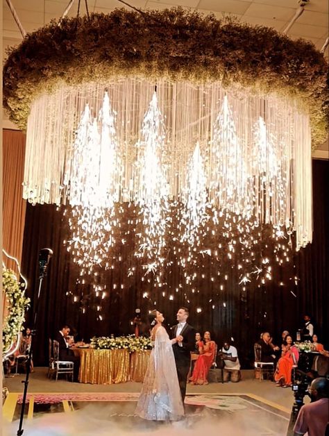 First Dance On Cloud, Wedding First Dance Special Effects, Wedding Special Effects, Cold Pyros Wedding Entry, Indian Reception Ideas, Wedding Pyrotechnics, Pyrotechnics Wedding, Indian Reception Decor, Indian Wedding Reception Decor