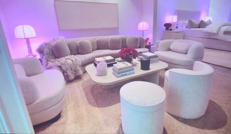 Khloe Kardashian Living Room, Khloe Kardashian New House, Khloe Kardashian Bedroom, Khloe House, Kardashian Homes, Kardashians House, Kardashian House, Khloe Kardashian House, Modern Brick House