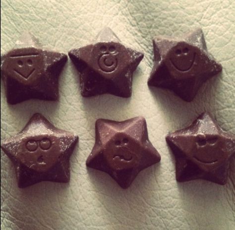 Magic stars #yummy Magic Stars Tattoo, Brown Star Tattoo, Magic Stars Chocolate Aesthetic, Magic Stars Chocolate, Alt Star Tattoo, Funky Star Tattoo, Star Light Star Bright Tattoo, Star Illustration, Star Tattoos