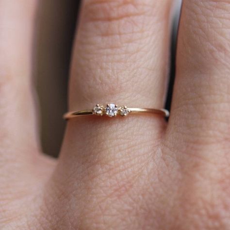 Triple Diamond Ring, Diamonds Collection, Cute Promise Rings, Minimalist Diamond Rings, Baby Ring, Yellow Diamonds, Engagement Ring Rose Gold, Jewelry Rings Diamond, Engagement Ring Settings