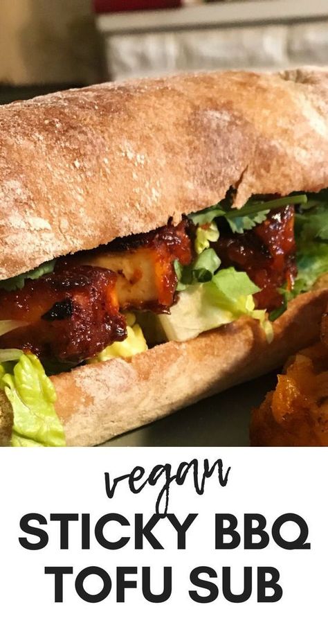 Asian Bbq, Vegan Sandwich Recipes, Bbq Tofu, Tofu Recipes Vegan, Tofu Dishes, Vegan Burgers, Vegan Sandwich, Vegan Eats, Banh Mi