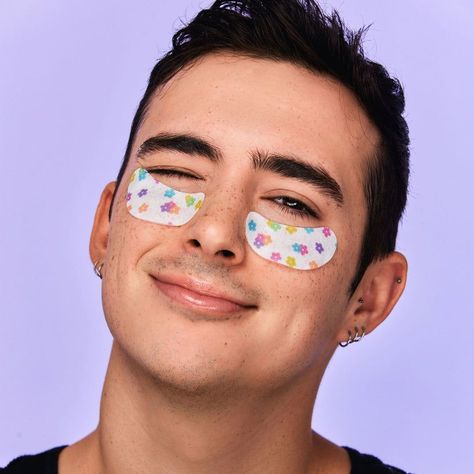 BRIGHTEN UPPatch it on & do your thing. These adorable depuffing fiber under eye patches help treat dark under eye circles, dry patches, & dullness for the morning after.BENEFITS- Caffeine - Helps reduce puffiness- Squalane - Moisturizing & non-comedogenic. Helps depuff & smooth- Niacinamide - Helps restore & soften appearance of fine linesGOOD TO KNOWThis product is: Sulfate-Free, Paraben-Free, Cruelty-Free & Made in Korea. HOW TO USE 1. Apply patches to freshly cleaned under eye area.2. Relax Dark Under Eye Circles, The Crème Shop, Under Eye Patches, Under Eye Circles, The Creme Shop, Creme Shop, All Nighter, Dark Under Eye, Eye Patches