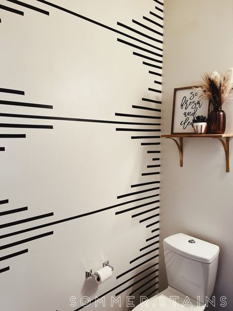 Black And White Bathroom Renter Friendly, Cheap Office Makeover Ideas, Accent Wall Without Painting, Paint Design Accent Wall, Painted Accent Wall Design Ideas, Accent Wall Bedroom Apartment Friendly, Renter Friendly Diy Bedroom, Quick Bathroom Makeover Diy, Temporary Accent Wall Ideas