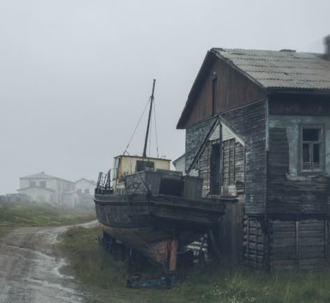 Nautical Aesthetic, Lighthouse Keeper, Hakone, A Series Of Unfortunate Events, Seaside Towns, Wooden House, Coastal Towns, Lighthouse, Beautiful Places