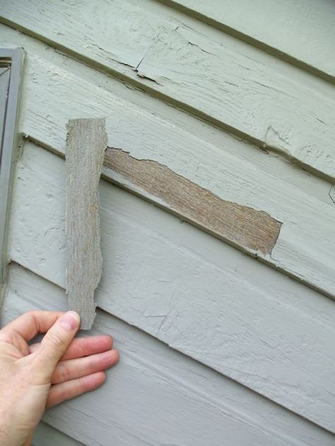 Old Wood Siding House Exterior, Painting Cedar Siding, Painted Cedar Siding, Cedar Siding Exterior, Diy Siding, Wood Siding House, Siding Painting, Shaker Siding, Outside House Paint