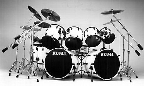 Lars Ulrich Signature kit ... NICE ... Lars Ulrich Drums, White Setup, Tama Drums, Alex Van Halen, Pearl Drums, Lars Ulrich, Music Machine, Steve Vai, John Bonham