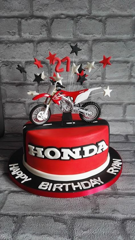 Motorcross Cake Ideas, Motorcycle Birthday Cakes For Men, Moto Cake, Motor Cake, Motocross Cake, Bolo Motocross, Dirt Bike Cake, Motorcycle Birthday Cakes, Motocross Birthday Party