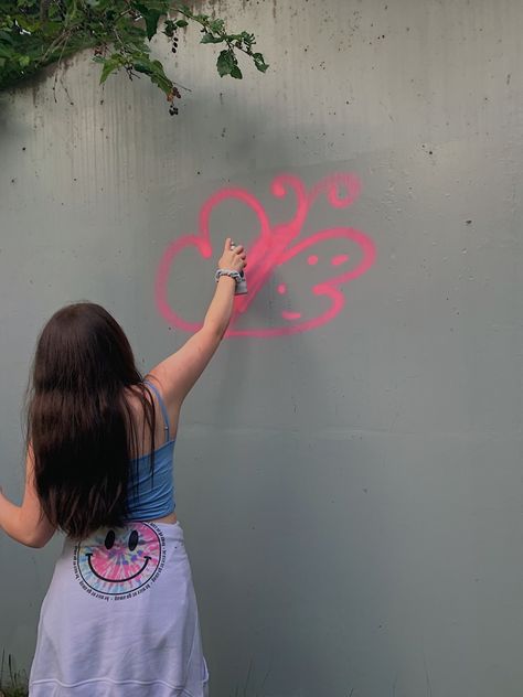 girl spray painting pink butterfly on grey wall. Graffiti Butterfly Graffiti, Fairytale Art, Spray Painting, Spray Paint, Room Inspo, Fairy Tales, Graffiti, Doodles, Neon Signs