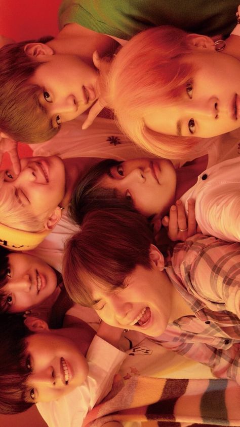 Bts Ipad Wallpaper, Vminkook Cute Pics, Bts Group Photo Wallpaper, Bts Hd, Bts Bg, Jhope Jimin Taehyung Jungkook, Bts Backgrounds, Bts Group Photos, Jimin Taehyung