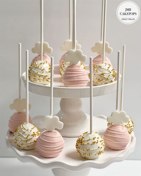 Elephant Treat Table, Over The Moon Treat Table, Gender Reveal Ideas Cake Pops, On Cloud 9 Desserts, Cloud Theme Cake Pops, Cloud Baby Shower Dessert Table, Cloud 9 Cake Pops, Cloud Themed Snacks, Cloud Themed Desserts