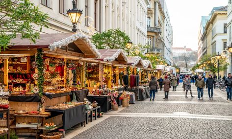 The 10 Best Christmas Markets in Budapest (2022 Holiday Season) – Wandering Wheatleys Budapest Christmas Market, Budapest Christmas, Best Family Vacation Destinations, Christmas Getaways, Family Vacation Spots, Best Christmas Markets, Christmas Markets Europe, Best Family Vacations, Family Vacation Destinations