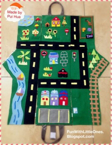 Play Mats For Kids, Car Play Mats, Felt Play Mat, Felt Books, Felt Quiet Books, Operation Christmas Child, Trendy Sewing, Play Mats, Quiet Books