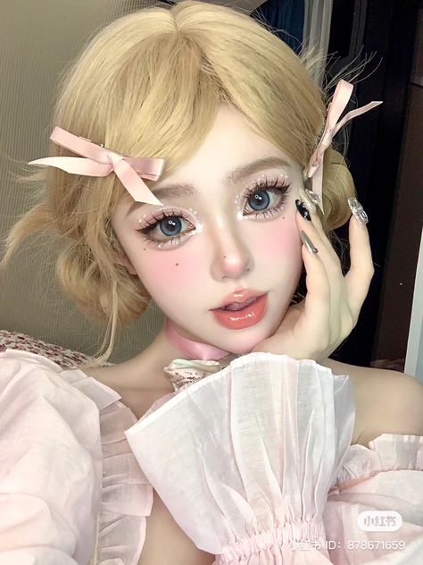 Make Up Douyin, Cute Doll Makeup, Porcelain Doll Makeup, Douyin Makeup, Doll Eye Makeup, Kawaii Makeup, Ulzzang Makeup, Ethereal Makeup, Doll Makeup