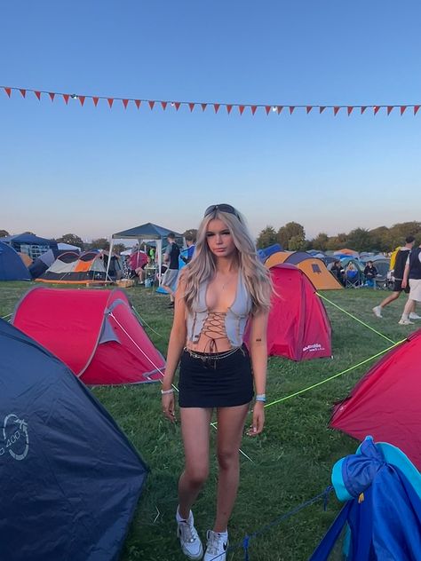 Trnsmt Festival Outfit, Longitude Festival Outfits, Wireless Festival Outfits, Slazenger Tennis Skirt, Festival Outfit Uk, Leeds Festival Outfits, Reading Festival Outfits, Uk Festival Outfit, Music Festival Outfits Rave