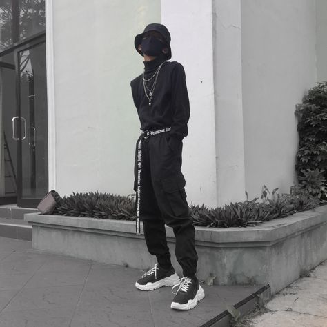 Simple Techwear, Techwear Men, Techwear Streetwear, Streetwear Men, Streetwear Men Outfits, Art References, Mens Streetwear, Street Wear, Mens Outfits