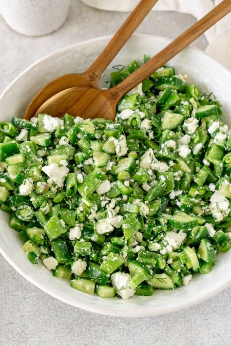 40+ recipes for salads without lettuce! Some of the best healthy salad recipes for orzo salads, quinoa salads, corn salads, and more. Blue Cheese Pasta Salad, Salads Quinoa, Orzo Salads, Chopped Vegetable Salad, Raw Cauliflower Salad, Salads Without Lettuce, Recipes For Salads, Chicken Salad With Pineapple, Quinoa Salads