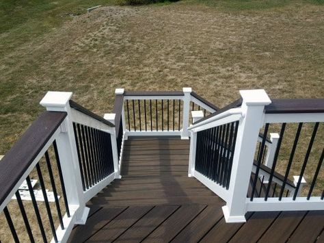 Top 50 Best Deck Steps Ideas - Backyard Design Inspiration Decking Handrail, Deck Steps Ideas, Trex Transcend Railing, Porch Handrails, Stairs Vinyl, Trex Decking, Chantilly Virginia, Metal Balusters, Front Stairs