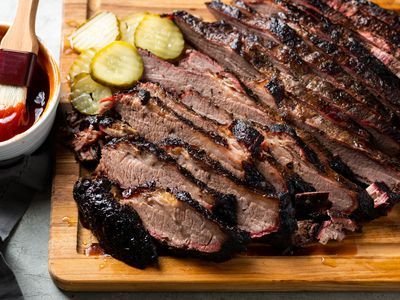 Top 10 Brisket Marinades for Delicious Barbecue Slow Cooker Brisket Recipes, Brisket Marinade, Baked Brisket, Brisket Oven, Brisket Recipes Smoked, Slow Cooker Brisket, Beef Marinade, Brisket Recipe, Beef Brisket Recipes