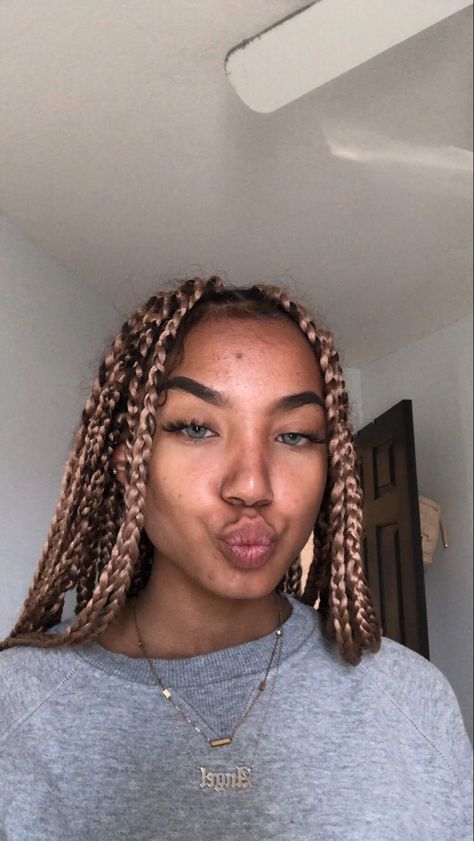 Ashley Lovelace, Influencer, Dreadlocks, Instagram Photos, Hair Styles, Lace, Hair, Beauty, Quick Saves