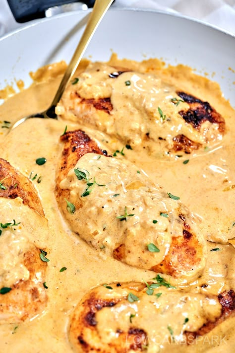 Mustard Recipes, Crispy Chicken With Creamy Dijon Sauce, Chicken With Mustard Sauce, Honey Mustard Chicken Pasta, Yellow Mustard Chicken Recipes, Creamy Mustard Chicken, Easy Honey Mustard Chicken, French Honey Mustard Chicken, Chicken In Wine And Mustard Sauce