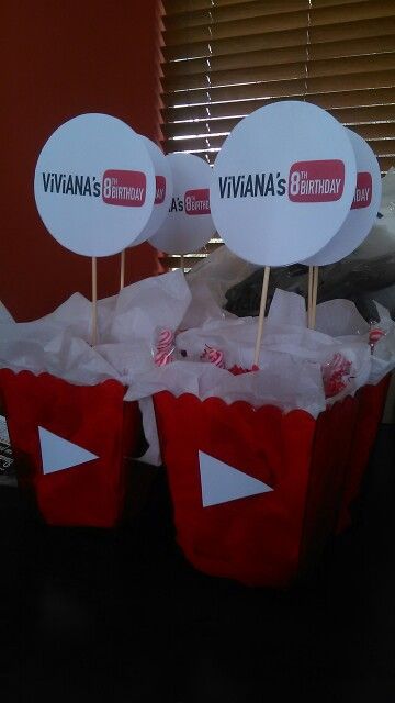 Youtube party centerpieces Youtuber Birthday Party Ideas, Youtube Party Ideas, Youtube Birthday Party Ideas For Boys, Youtube Party Theme Kids, Youtube Themed Birthday Party, Youtube Birthday Party Ideas, Ryan's World Birthday Party, Youtube Theme, Youtube Birthday