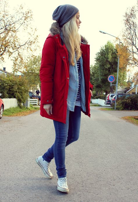 #Outfit #Beanie #Lydiawho #Parkas #Red #Levis #Converse #Jeans Red Parka Outfit, Red Converse Outfit, Casual Summer Outfits For Teens, Parka Outfit, Red Parka, Fall Fashion Skirts, Winter Outfits Warm, Red Converse, Outfits With Converse