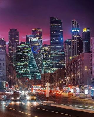 Country Wishlist, Russia Vibe, Dubai Architecture, Monumental Architecture, Russia Travel, City Photography, Moscow Russia, Modern Buildings, Night City