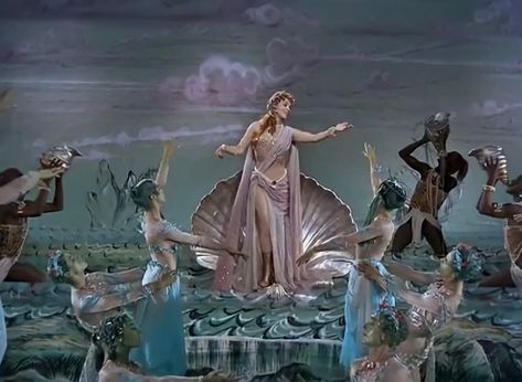 Aphrodite Aesthetic, Mermaid Photography, Birth Of Venus, Forest Elf, Pink Wallpaper Girly, Gina Lollobrigida, Vintage Mermaid, Goddess Energy, Vintage Princess