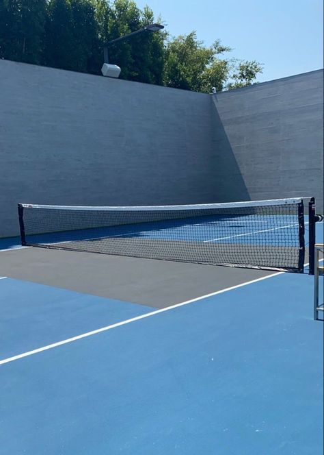 home tennis court Home Tennis Court, Kylie Jenner House, Jenner House, Holmby Hills, Famous Houses, Dream House Rooms, Home Building Design, Luxury Homes Dream Houses, Dream House Interior