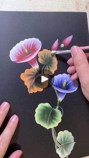 Draw With Me, Draw Art, Drawings Simple, Hand Painting, Petunias, Art Drawings Simple, Learn To Draw, Acrylic Art, Paint Designs