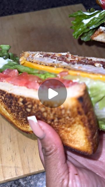 Rachel B Taylor on Instagram: "This Chicken BLT was so GOOD!!! My husband and son LOVED it!!! Both wanted seconds! I love when I find a quick and easy meal for dinner on a work night 🔥🔥🔥🔥

Full✅
Flavorful✅
Easy✅
Tasty ✅

This recipe is pretty self explanatory. Like,follow,share for more 🫶🏾. This is viral content 💯💯

#Chicken 
#BLT
#foodstagram
#sandwich 
#igfood 
#sogood" Pinwheel Wraps, Meal For Dinner, Chicken Blt, Blt Sandwich, Healthy Snacking, Burgers Sandwiches, Family Dinners, Family Dinner, Easy Dinner Recipes