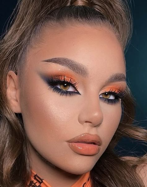 Orange Makeup Ideas, Simple Halloween Makeup Looks, Orange Eye Makeup, Maquillage On Fleek, Festival Make Up, Orange Eyeshadow, Orange Makeup, Prom Eye Makeup, Bright Makeup