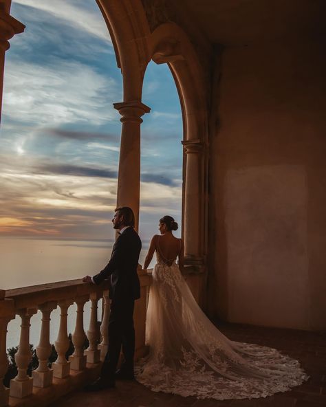 This spot at @son_marroig was truly divine! As the sun had pretty much disappeared there was such a gorgeous warm glow in this balcony! Leading to some nice moody photos of @charliii__ and @paulcurts #weddingday #sonmarroigwedding #mallorcawedding @martinalianabridal Sunny Jafry Wedding, Golden Hour Bride And Groom, Full Sun Wedding Photography, Sunset Wedding Photos Golden Hour, Emma Jane, Pretty Much, Balcony, Dream Wedding, Wedding Day