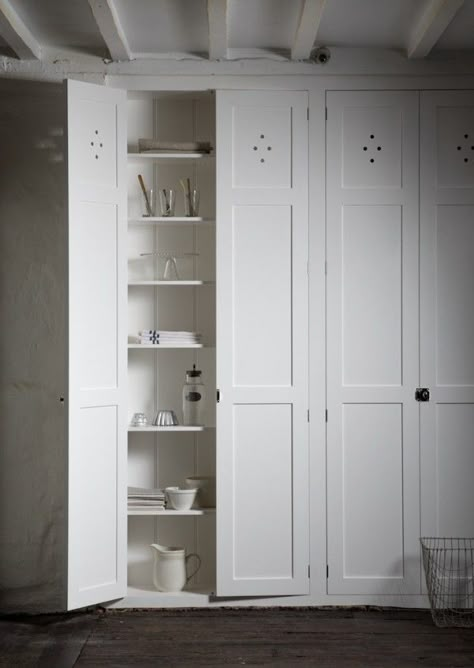 devol / cotes mill - pantry doors = cupboards Liz Marie, Devol Kitchens, Pantry Cupboard, Linen Cupboard, Boot Room, Pantry Door, Shaker Kitchen, Pantry Storage, Cupboard Doors