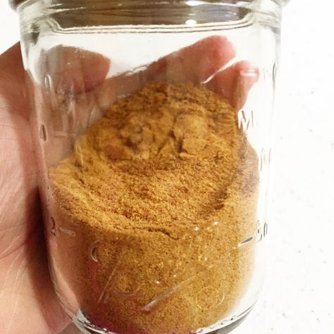 Dehydrated Bone Broth, Beef Boullion Recipe, Diy Boullion Powder, Diy Beef Broth, Beef Bullion Recipes, Homemade Beef Bouillon Powder, Homemade Boullion Powder, Diy Beef Bouillon Powder, Farmstead Recipes