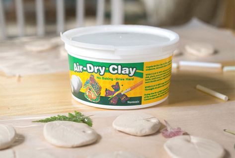 15 Amazing Air Dry Clay Art Projects for Kids Clay Projects Kids, Crayola Air Dry Clay, Clay Activity, Clay Pinch Pots, Clay Projects For Kids, Spring Arts And Crafts, Art Recipes, Clay Leaf, Preschool Fall