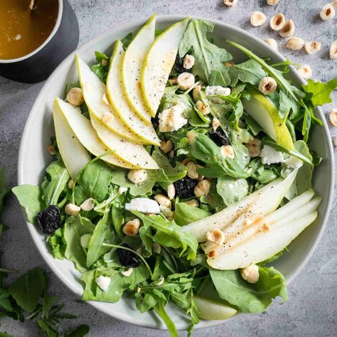 Arugula Pear Salad - Hazelnuts and Brown Butter Vinaigrette Brown Butter Salad Dressing, Brown Butter Vinaigrette, Arugula Pear Salad, Pearl Couscous Salad, Best Salad Dressing, Pear Salad Recipes, Sliced Pears, Pear Salad, Couscous Salad