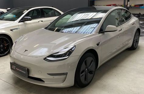 Tesla Wraps Model Y, Custom Tesla, Tesla Car Models, Tesla 3, Car Luxury, Car Deco, Grey Car, Tesla Car, Car Goals