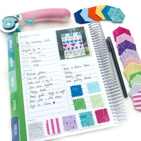 When life gets busy, it's easy to let your quilting projects fall to the wayside. Get those projects finished with the Quilter's Planner's project planning pages! From steps to supplies, you can outline your project from start to finish. ✨ Get your planner for 2021 today! ✨ Knit Journal, Quilting Organization, Project Journal, Bullet To The Head, Quilt Board, Quilt Planner, Planning Pages, Project Planning, Craft Planner