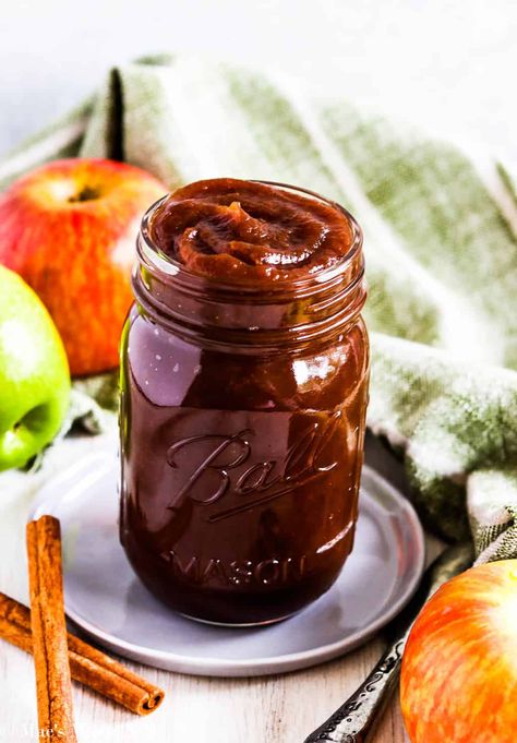 Instant Pot Apple Butter (No Peeling!) Easy Apple Recipes, Instant Pot Apple Butter, Fruit Salsa Recipe, Cranberry Butter, Apple Butter Recipe, Homemade Apple Butter, Apple Recipe, Apple Recipes Easy, Jam And Jelly