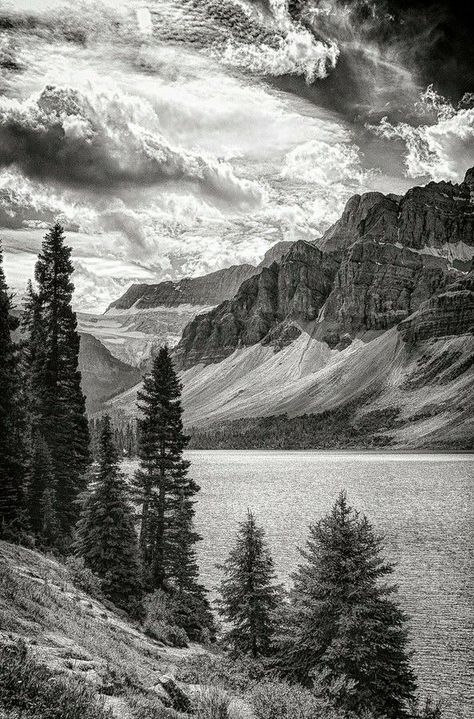 Landscape Pencil Drawings, Landscape Tattoo, Nature Art Drawings, Mountain Drawing, Landscape Sketch, Easy Canvas Art, Black And White Landscape, Charcoal Art, Textured Canvas Art