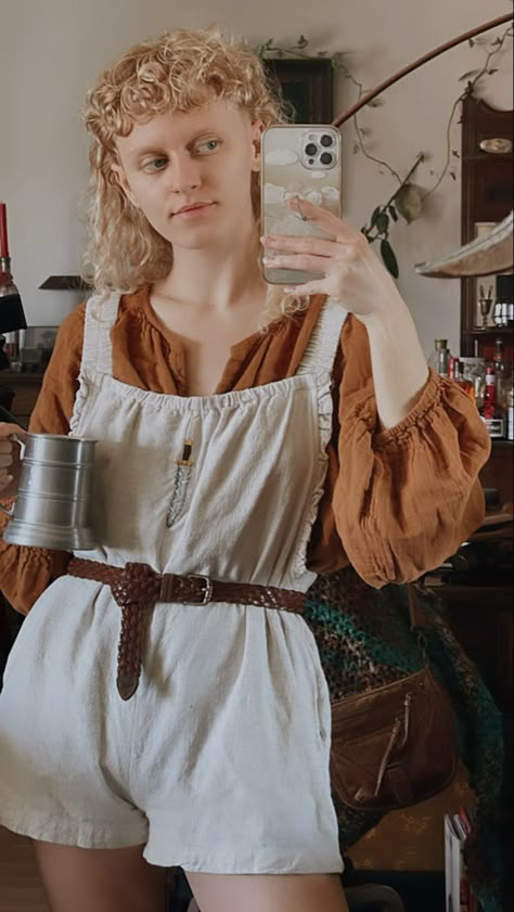 Modern Fantasy Clothing Casual, Village Outfit Aesthetic, Fantasy Fashion Casual, Summer Hobbit Outfit, Modern Hobbit Outfit, Fantasycore Outfits Casual, Celtic Aesthetic Outfit, Casual Knightcore Outfits, Casual Hobbit Outfit