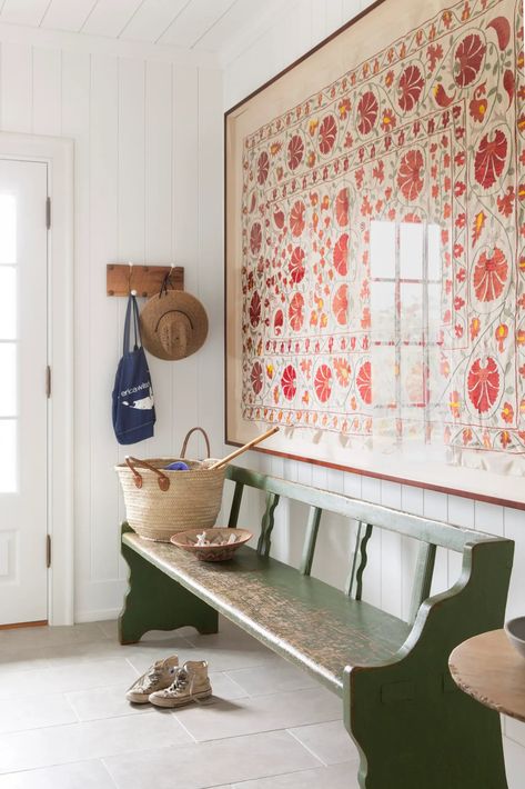 hanging-suzani_tapestry Nantucket Beach House, Nantucket House, Beach House Interior, Wooden Bench, Style At Home, Home Fashion, Architectural Digest, Beach House Decor, Home Staging