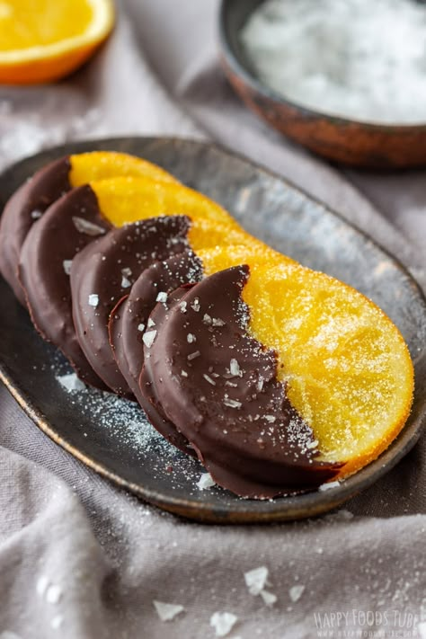 Candied Oranges Dipped in Chocolate Candied Oranges, Candied Orange Slices, Candied Orange, Dipped In Chocolate, Candied Fruit, Oreo Dessert, Decorating Cakes, Happy Foods, 2 Ingredient