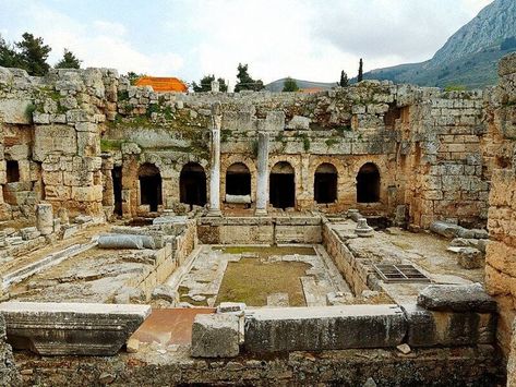 Thebes Greece, Battle Of Salamis, Greco Persian Wars, Spiritual But Not Religious, Story Settings, Public Bath, Modern City, Ancient Architecture, Archaeological Site